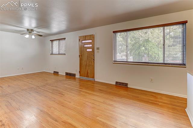 18 North Chelton Road Colorado Springs, CO 80909 - Photo 4 of 32 Gallery Image 4