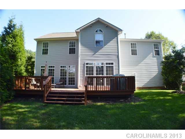 9101 Babbitt Way Charlotte, NC 28216 - Photo 14 of 16