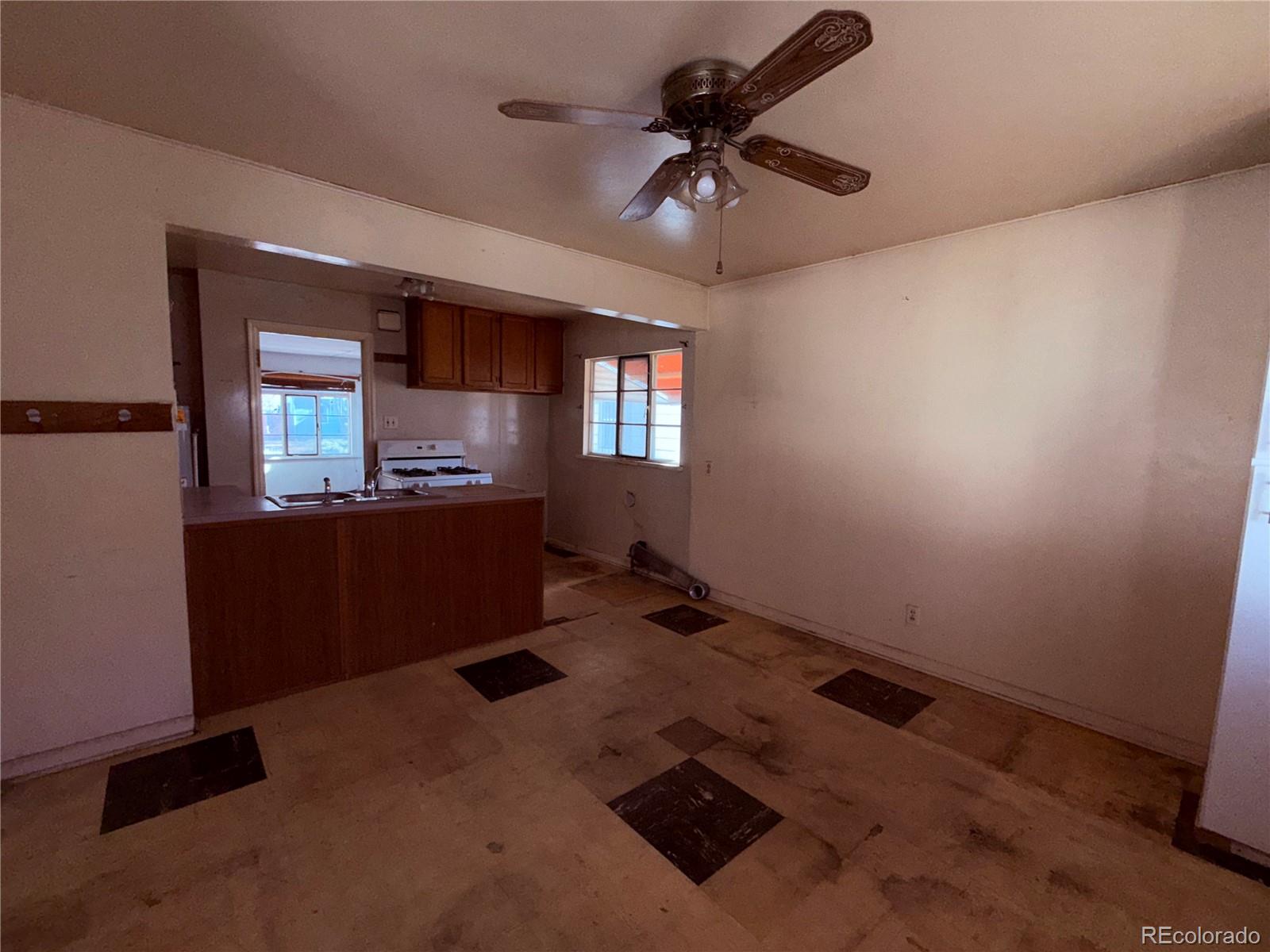 435 Perry Street Denver, CO 80204 - Photo 5 of 17