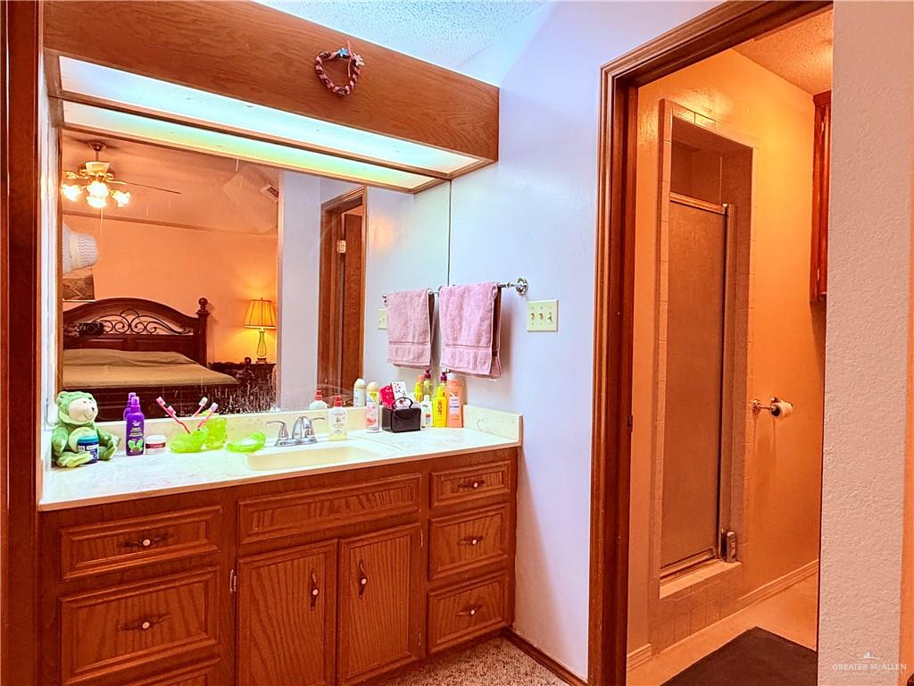 1712 Iowa Street Mission, TX 78572 - Photo 13 of 16