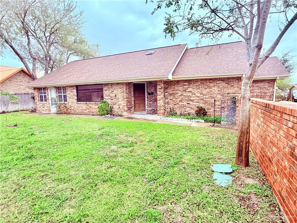 1712 Iowa Street Mission, TX 78572 - Photo 2 of 16