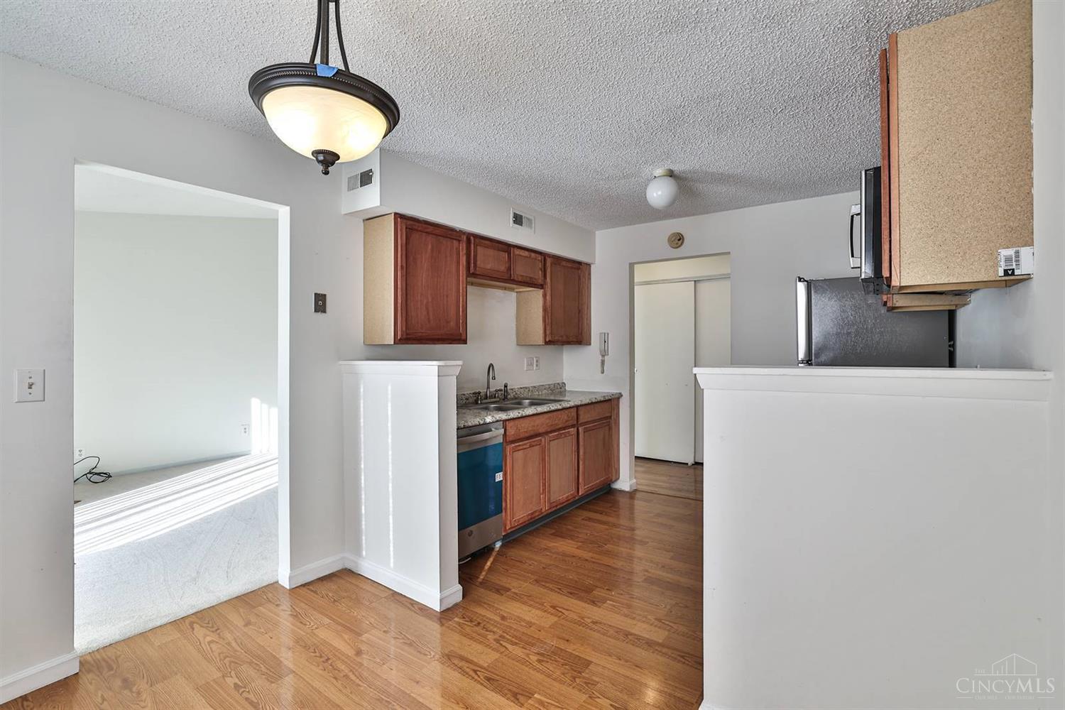 3893 Mack Road, Unit 119 Fairfield, OH 45014 - Photo 8 of 18 Gallery Image 8