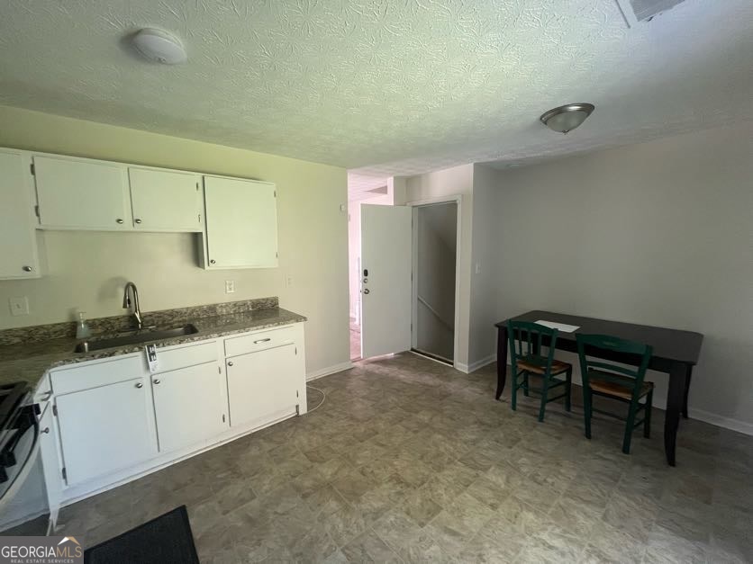 2306 Ramblewood Circle Decatur, GA 30035 - Photo 6 of 16