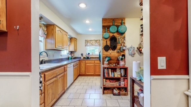 8646 Galen Road Lafayette, TN 37083 - Photo 5 of 32 Gallery Image 5
