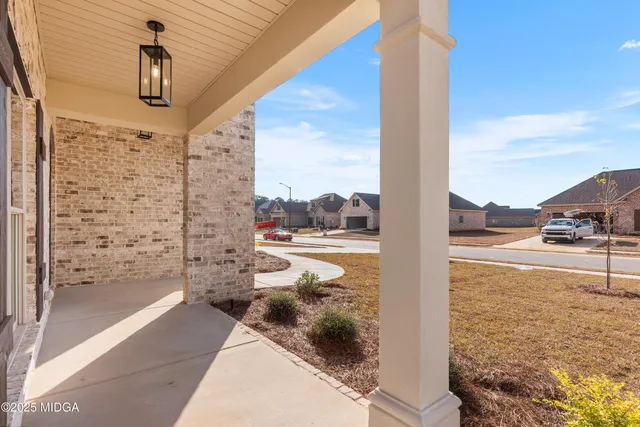 $381,189 | 107 Black Birch Lane, Kathleen, GA 31047