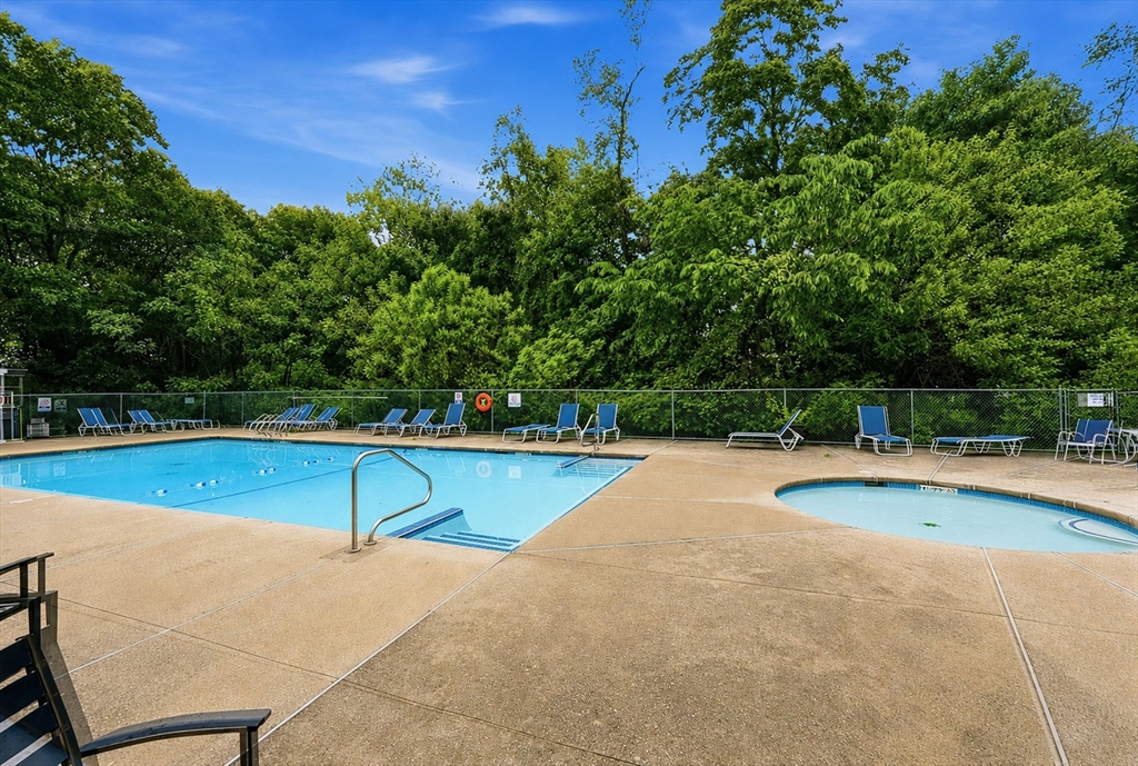 6 Walker Road, Unit 4 North Andover, MA 01845 - Photo 14 of 15