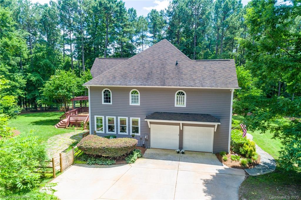 761 Beaten Path Road Mooresville, NC 28117 - Photo 2 of 48 Gallery Image 2
