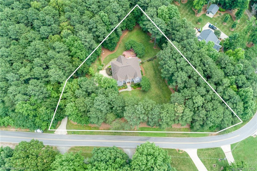 761 Beaten Path Road Mooresville, NC 28117 - Photo 3 of 48 Gallery Image 3
