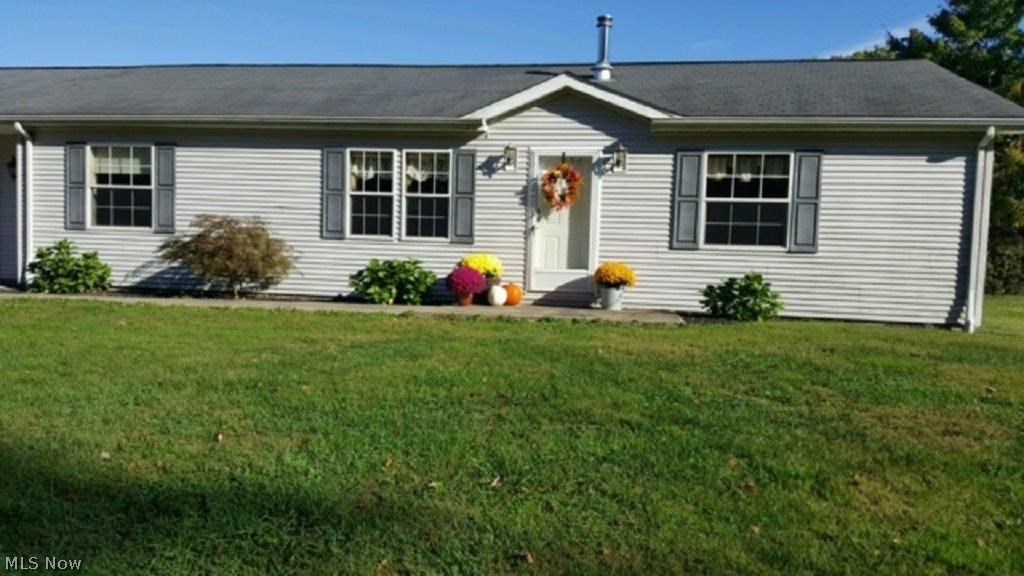 89230 Mill Hill Road Bowerston, OH 44695 - Photo 11 of 16