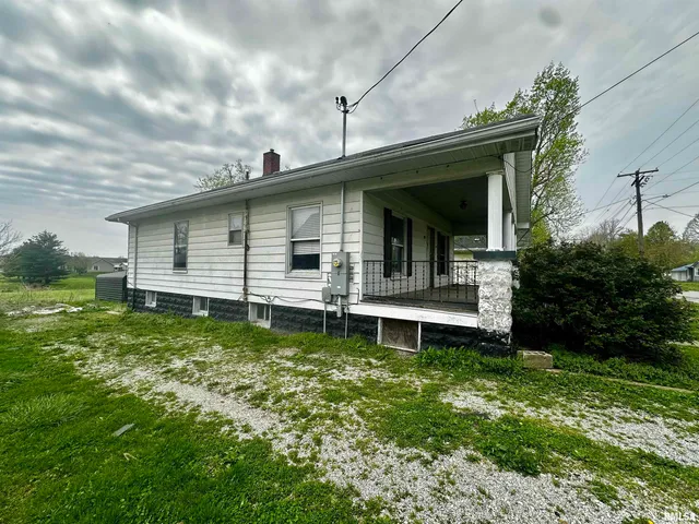 $30,000 | 111 East Walker Avenue, Galatia, IL 62935