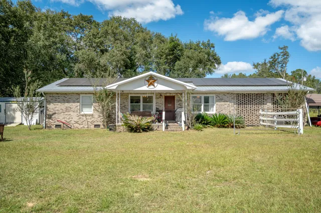 $195,000 | 175 Maria Stuart Lane, Varnville, SC 29944