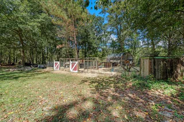 $195,000 | 175 Maria Stuart Lane, Varnville, SC 29944