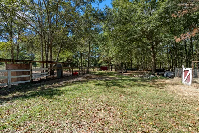 $195,000 | 175 Maria Stuart Lane, Varnville, SC 29944