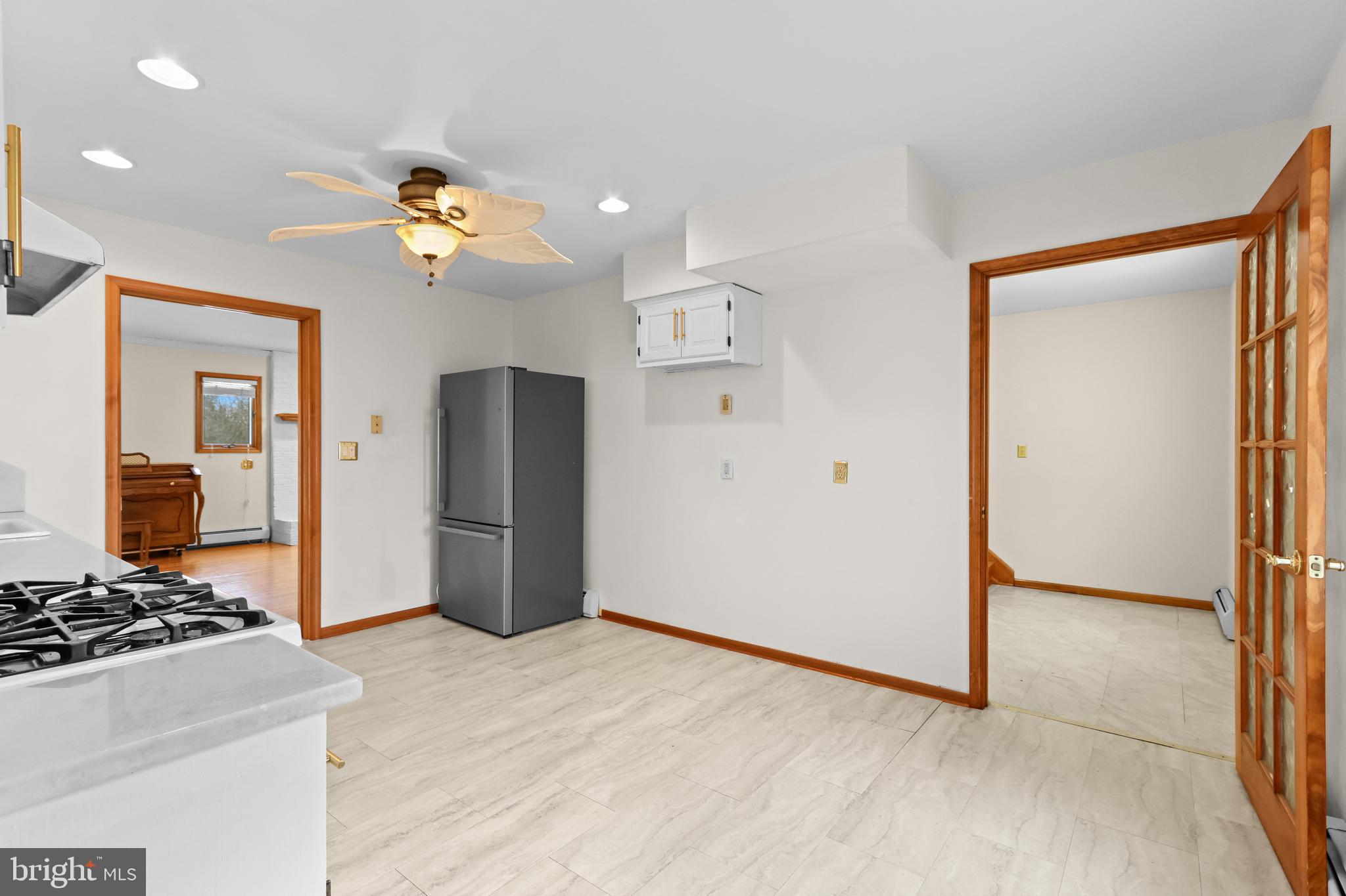 4950 Harvey Road Bethlehem, PA 18020 - Photo 16 of 45