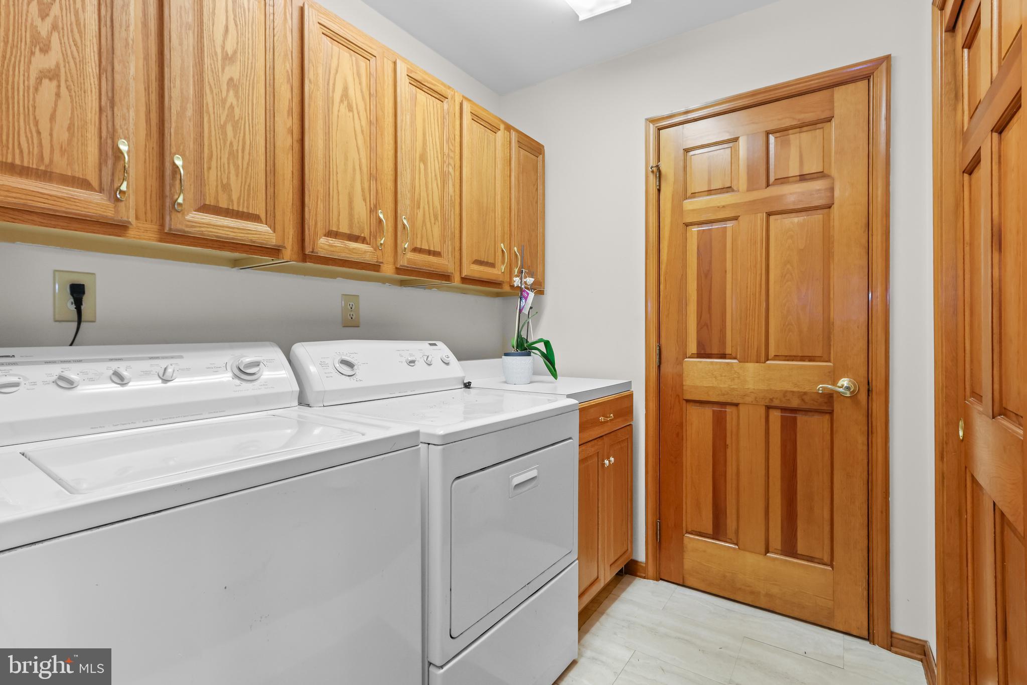 4950 Harvey Road Bethlehem, PA 18020 - Photo 18 of 45