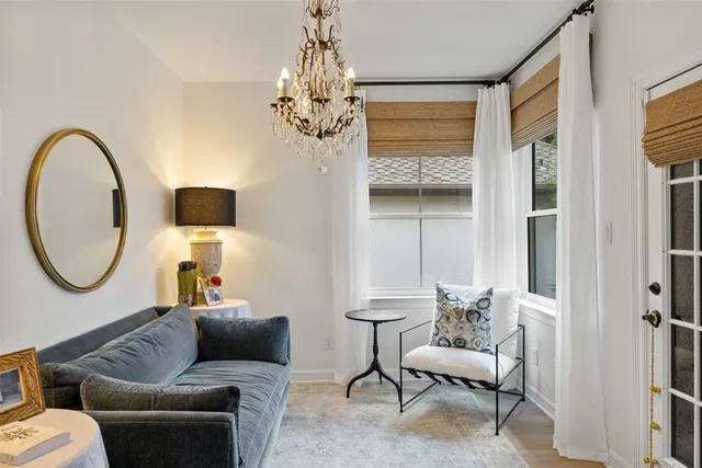 $969,000 | 3815 Gaines Court, Austin, TX 78735