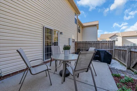 $295,000 | 176 Nashboro Greens Court, Nashville, TN 37217