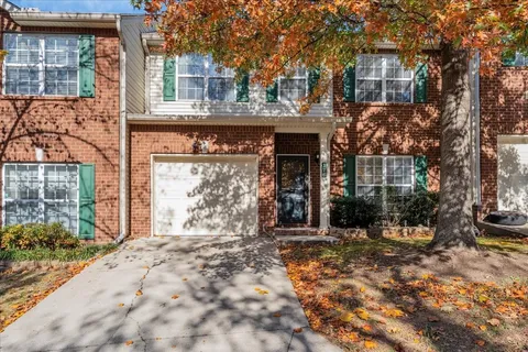 $295,000 | 176 Nashboro Greens Court, Nashville, TN 37217