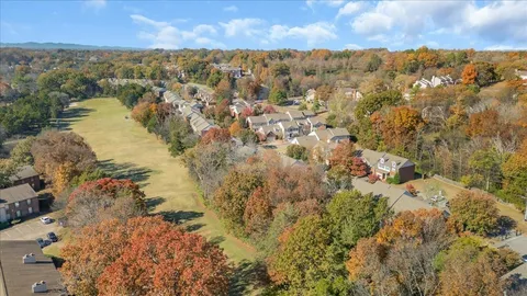 $295,000 | 176 Nashboro Greens Court, Nashville, TN 37217