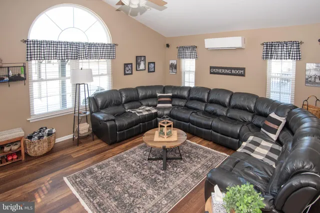 $539,900 | 2038 Valley View Drive, Quakertown, PA 18951