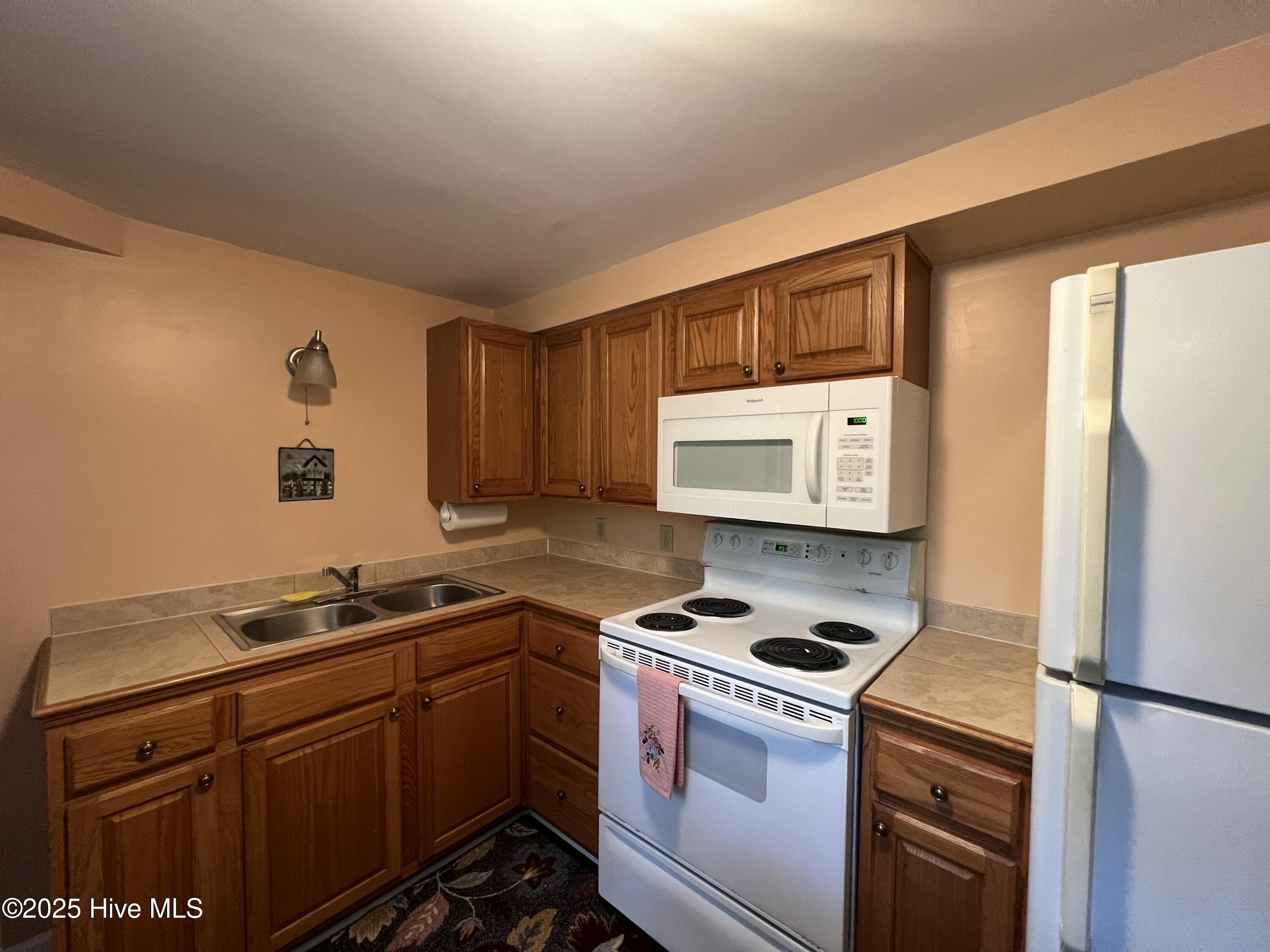 104 Rolling Hill Court, Unit 1 West End, NC 27376 - Photo 17 of 22 IMG_2844