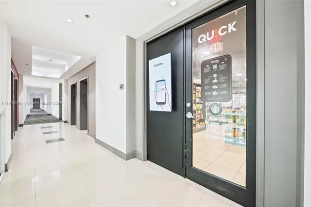 $570,000 | 1155 Brickell Bay Drive, Unit 903, Miami, FL 33131