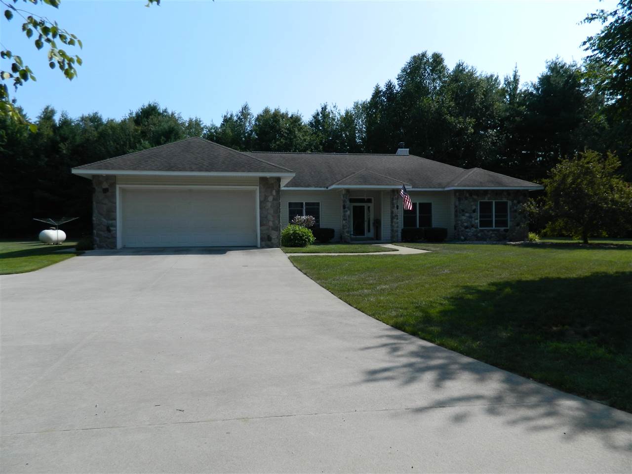 4777 Lalonde Road Standish, MI 48658 - Photo 29 of 53 1890733-28.JPG