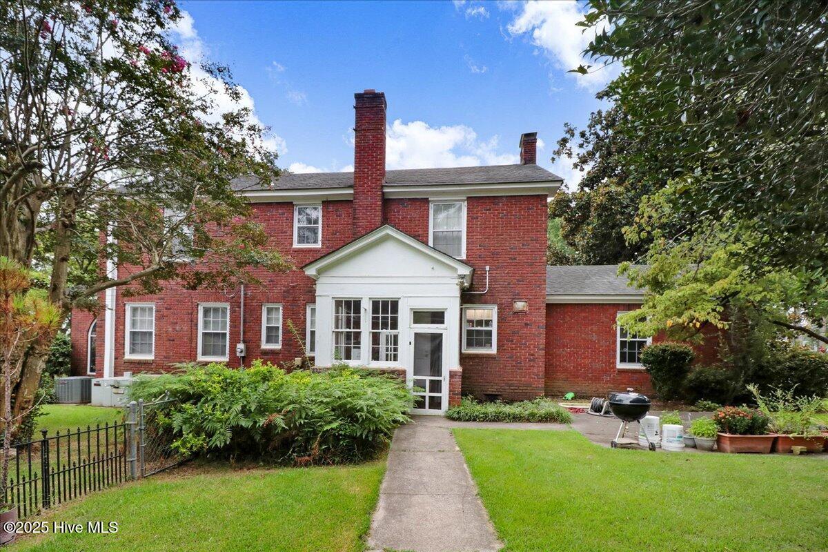 206 Summit Avenue Kinston, NC 28501 - Photo 4 of 24 04-206 Summit Ave-4