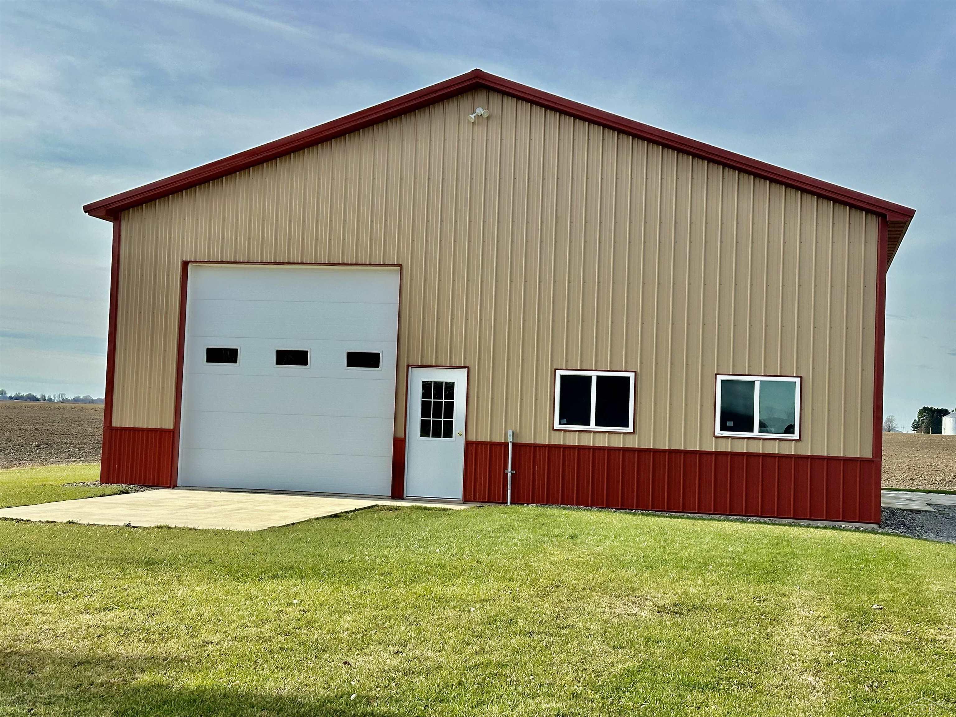 5821 Dixon Road Vassar, MI 48768 - Photo 12 of 48