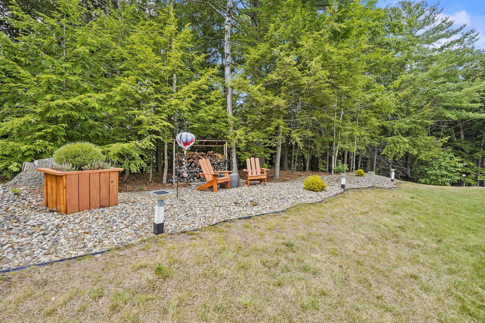 5 Hidden Meadow Road, Unit B Epping, NH 03042 - Photo 32 of 36 Gallery Image 32