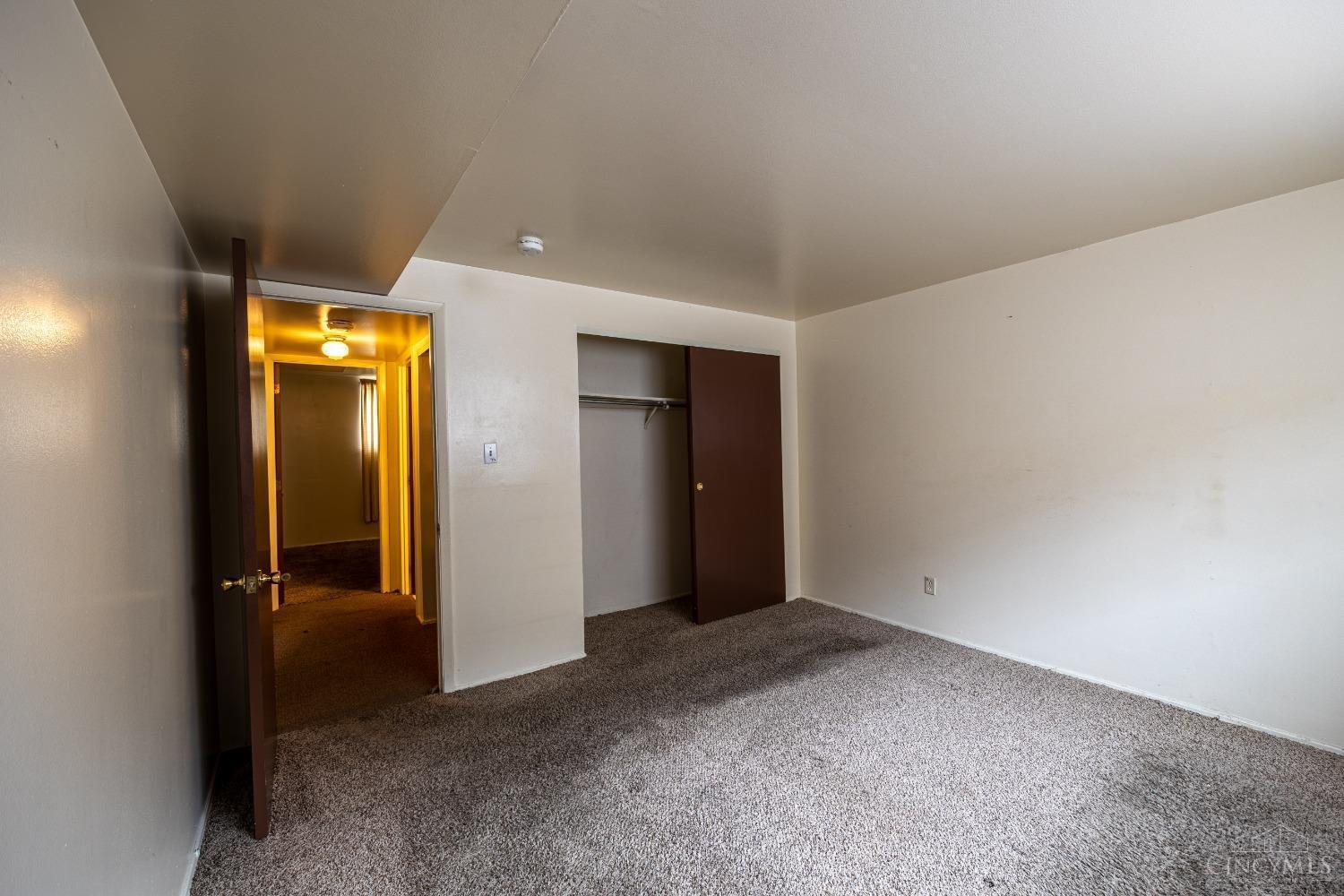 6020 Ridgeacres Drive, Unit A Cincinnati, OH 45237 - Photo 17 of 23