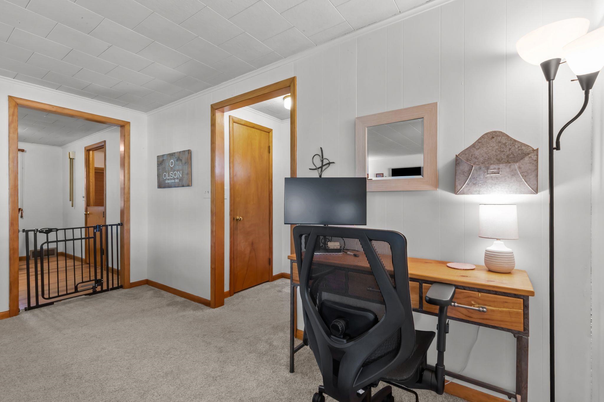 288 Forkin Street Menasha, WI 54952 - Photo 5 of 43