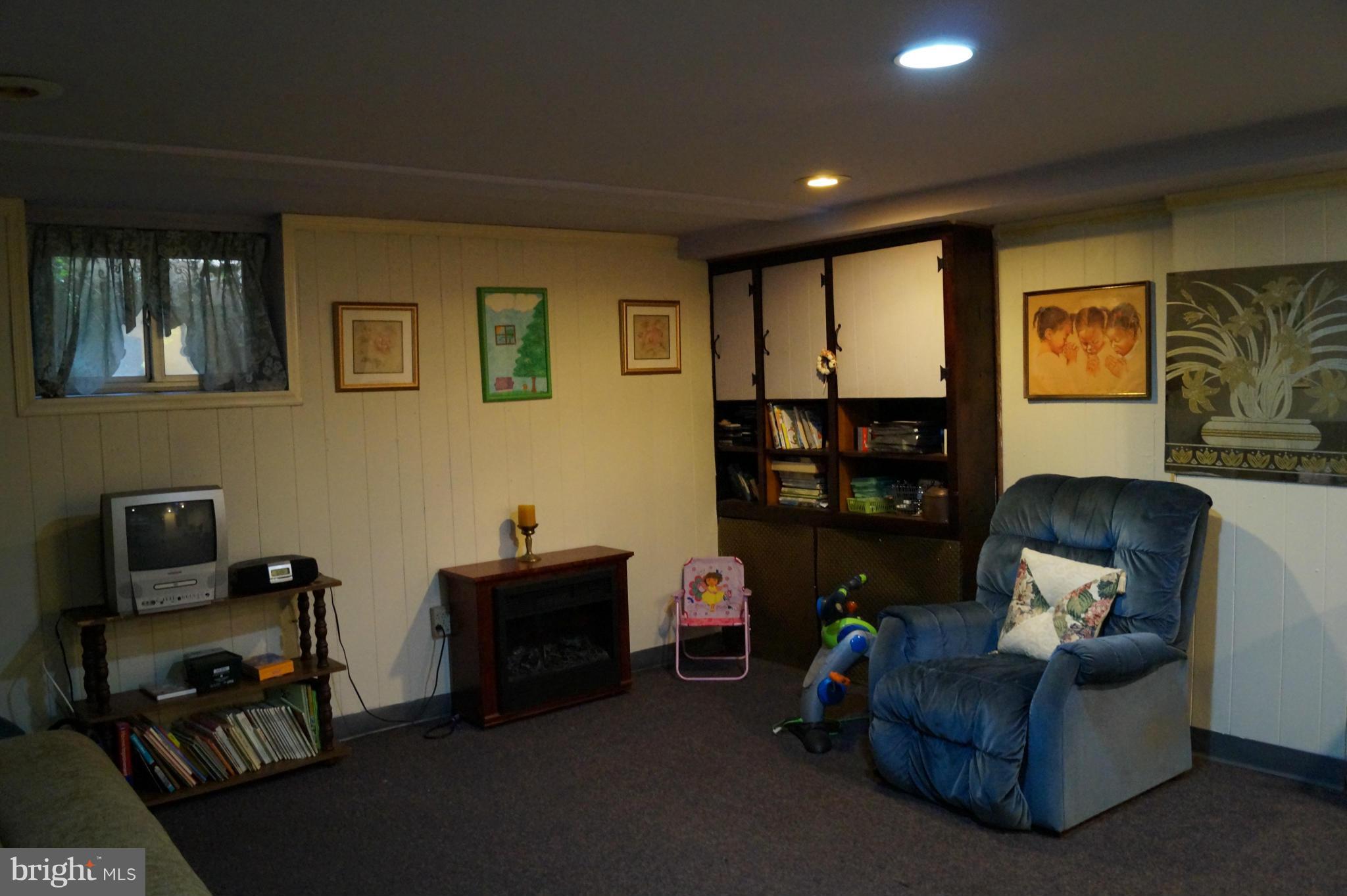 3816 Rexmere Road Baltimore, MD 21218 - Photo 13 of 17 Rec Room