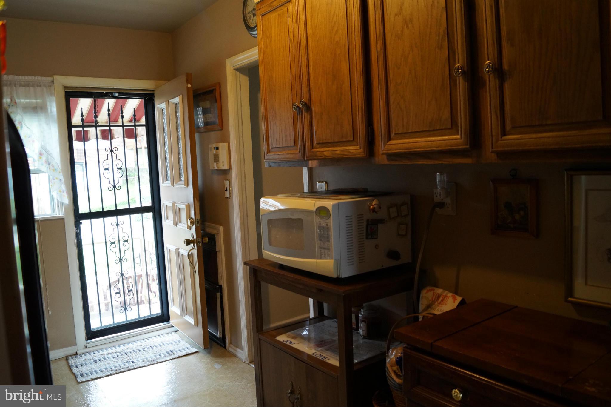 3816 Rexmere Road Baltimore, MD 21218 - Photo 6 of 17 Kitchen