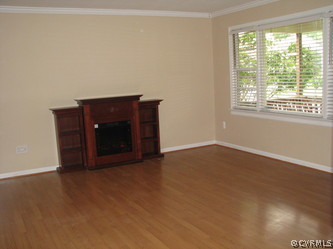 9802 Capri Road Henrico, VA 23229 - Photo 4 of 13 Gallery Image 4