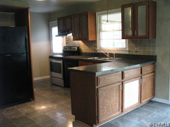 9802 Capri Road Henrico, VA 23229 - Photo 6 of 13 Gallery Image 6