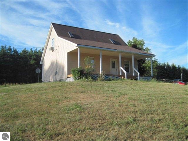5738 North 31 Road Manton, MI 49663 - Photo 1 of 5 1779560.JPG