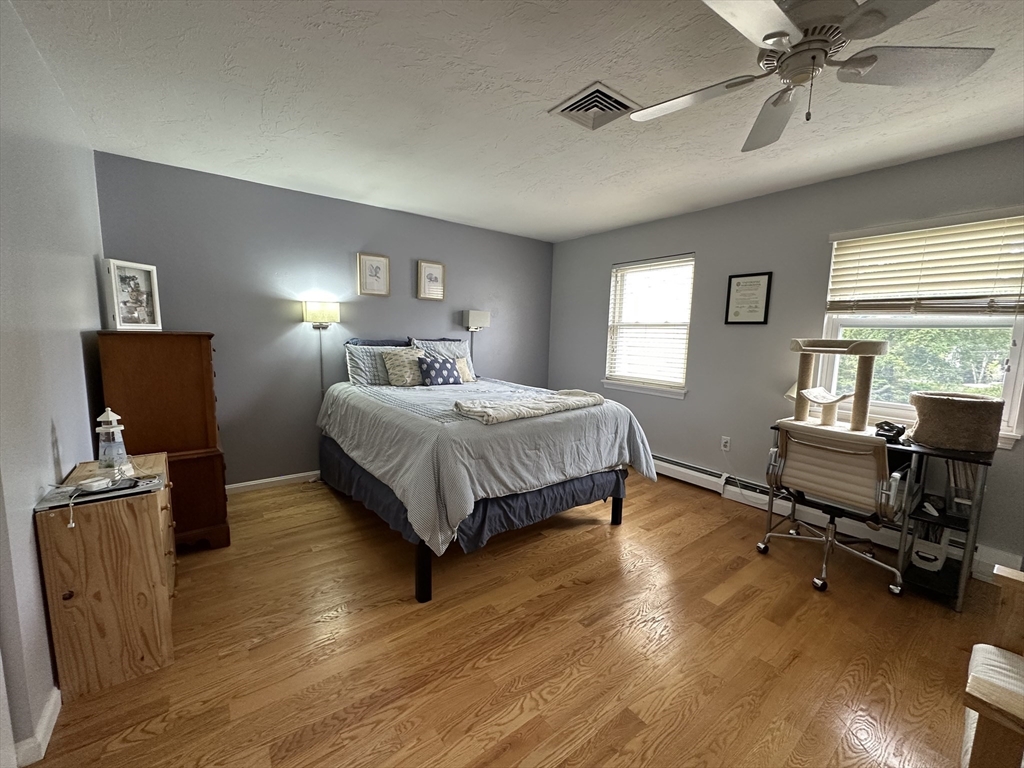 2249 Commonwealth Avenue, Unit 2249 Newton, MA 02466 - Photo 9 of 17