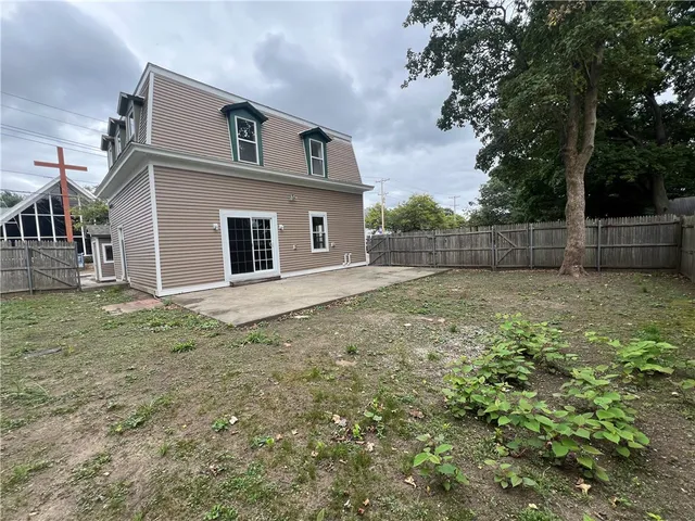 $2,850 | 9 Turner Avenue, Unit 1, East Providence, RI 02915