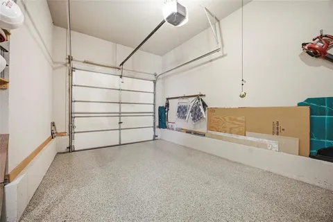 $315,000 | 34097 West 90th Circle, De Soto, KS 66018