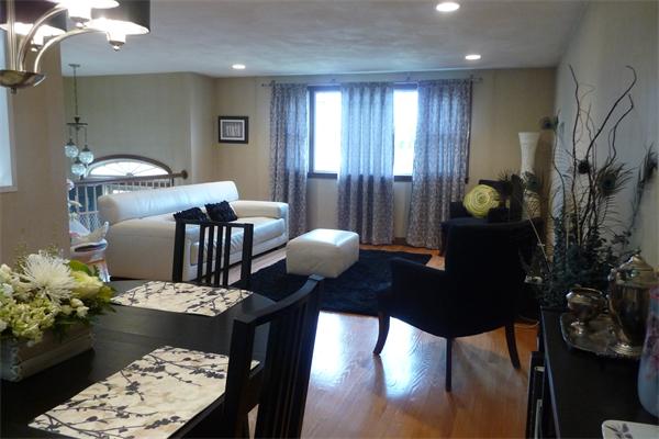 20 Greenwood Road Sharon, MA 02067 - Photo 3 of 20 Gallery Image 3