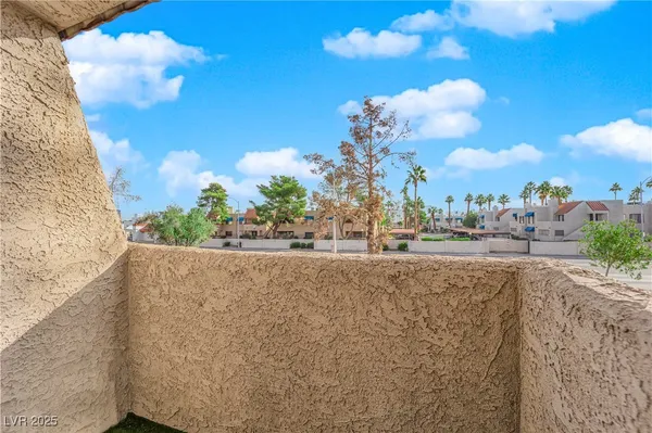 $199,000 | 3555 Arville Street, Unit 105C, Las Vegas, NV 89103