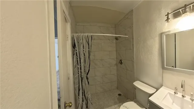 $1,050 | 219 South 7th Street, Unit A, Aransas Pass, TX 78336