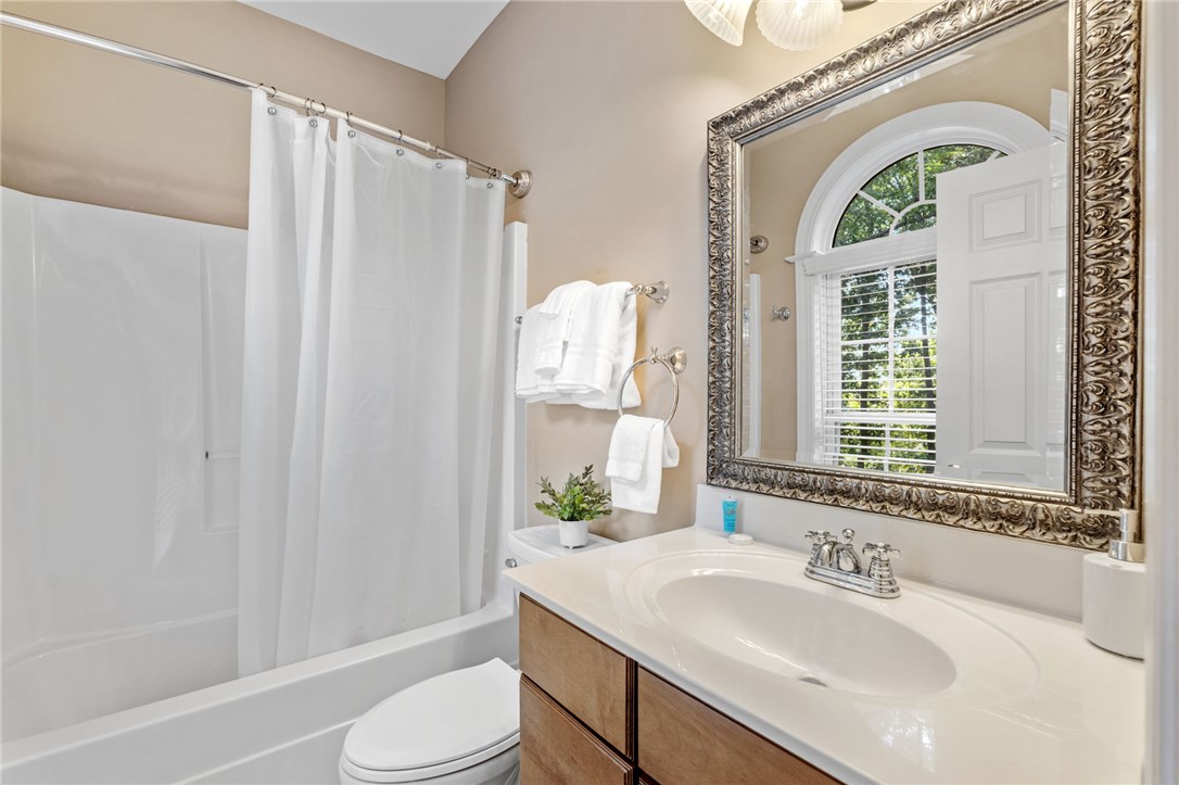 1011 Arrowhead Point Road Anderson, SC 29625 - Photo 35 of 48 Gallery Image 35