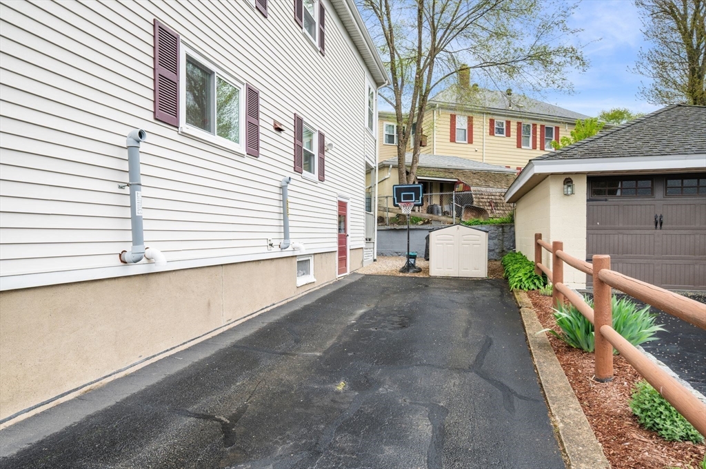 3 Preston Road, Unit 1 Salem, MA 01970 - Photo 33 of 38