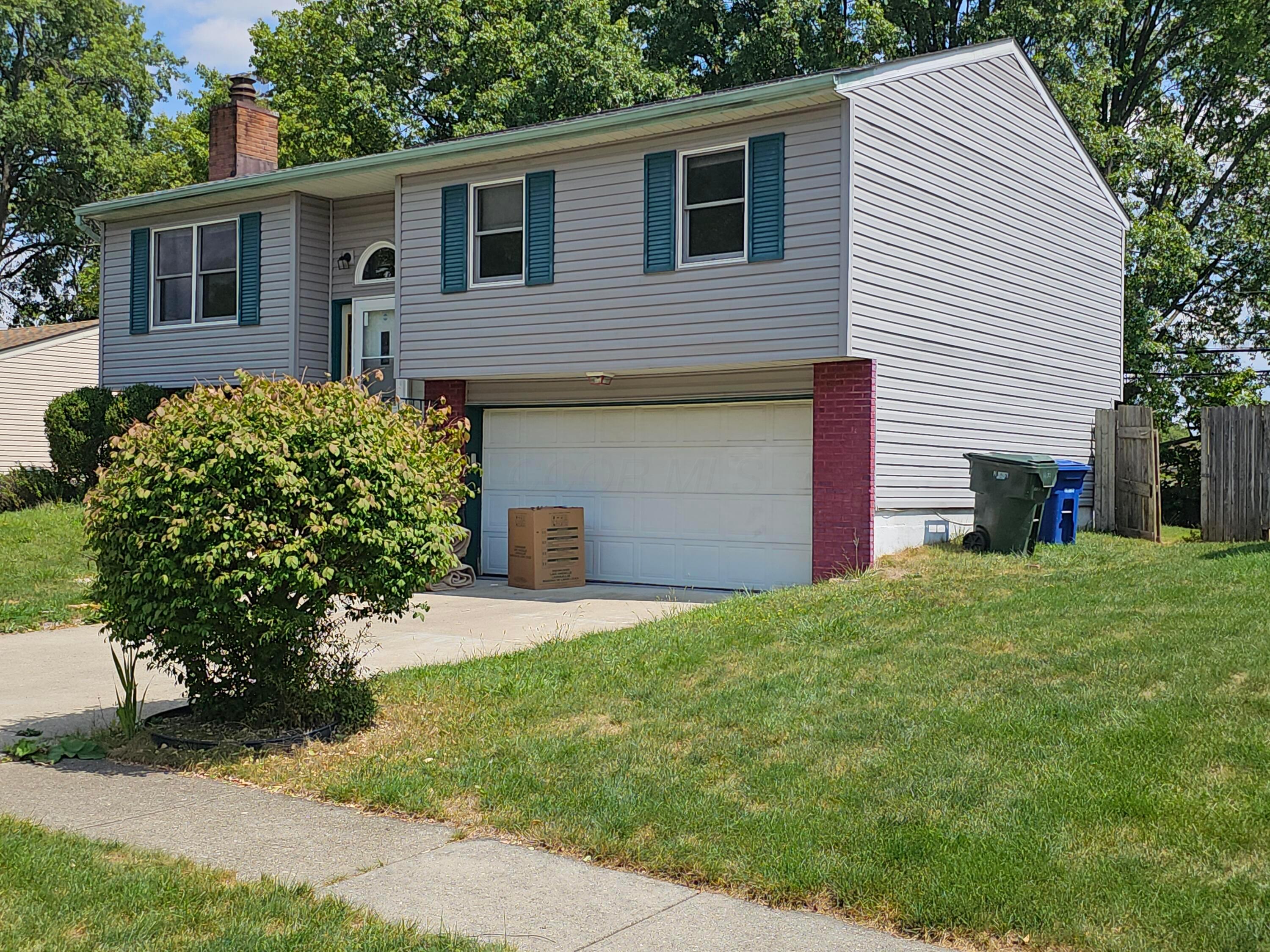 4938 Dunlap Road Columbus, OH 43229 - Photo 2 of 32 Front_View2