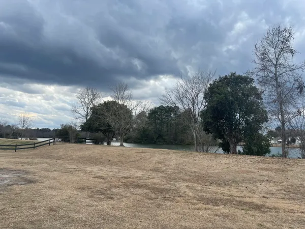 $329,000 | 408 Lakewind Drive, Moncks Corner, SC 29461