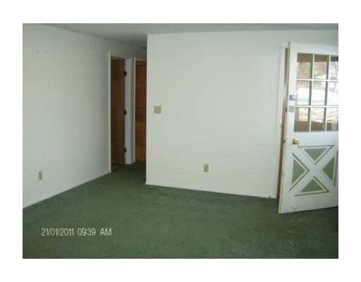 5786 Longford Road Dayton, OH 45424 - Photo 2 of 4