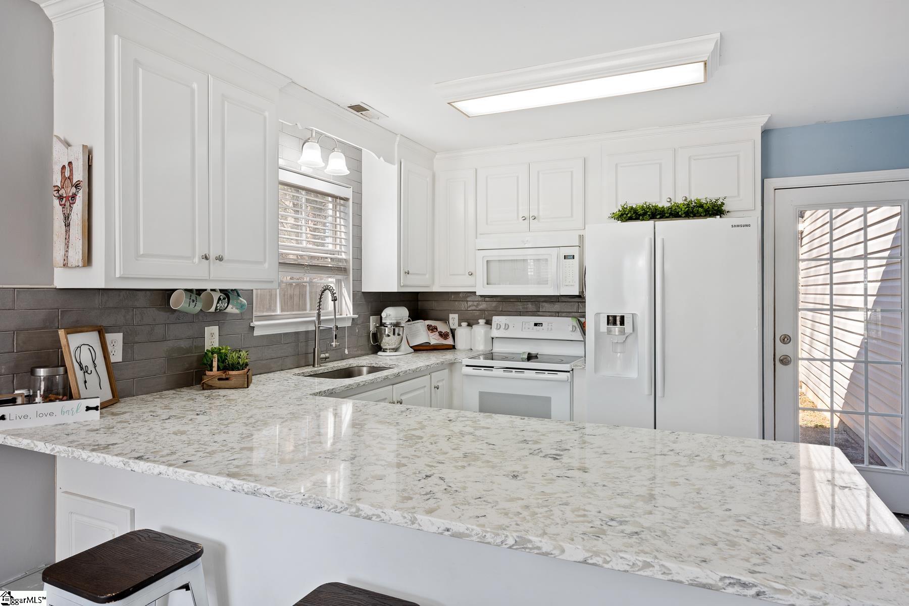 3 Ridge Springs Road Taylors, SC 29687 - Photo 13 of 34 Gallery Image 13