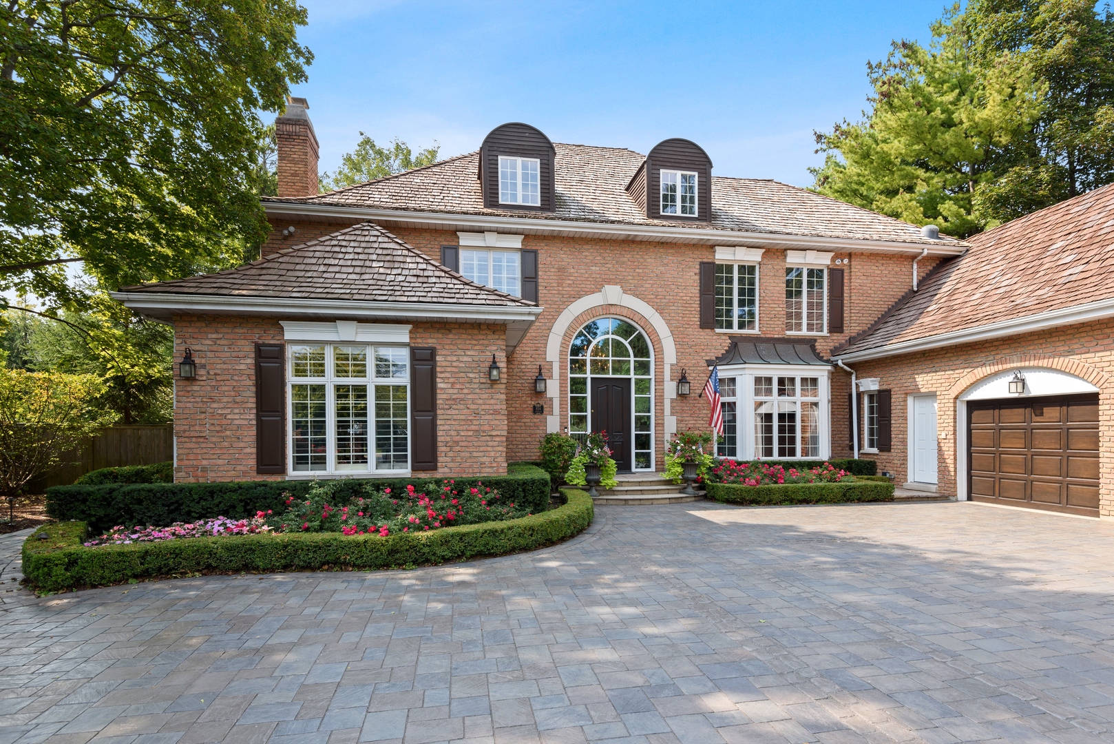 856 Sheridan Road Winnetka, IL 60093 - Photo 3 of 54